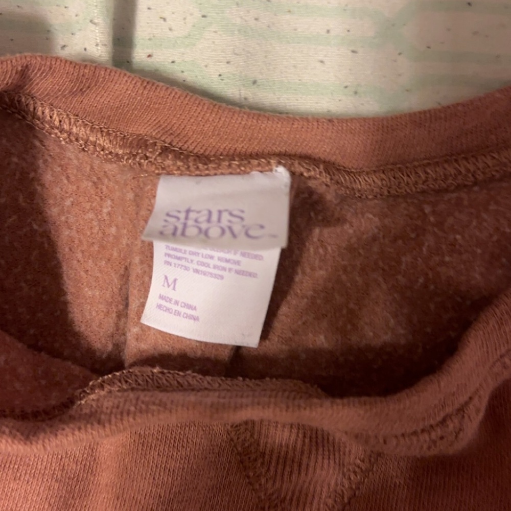 Pink shirt - Picture 3 of 3